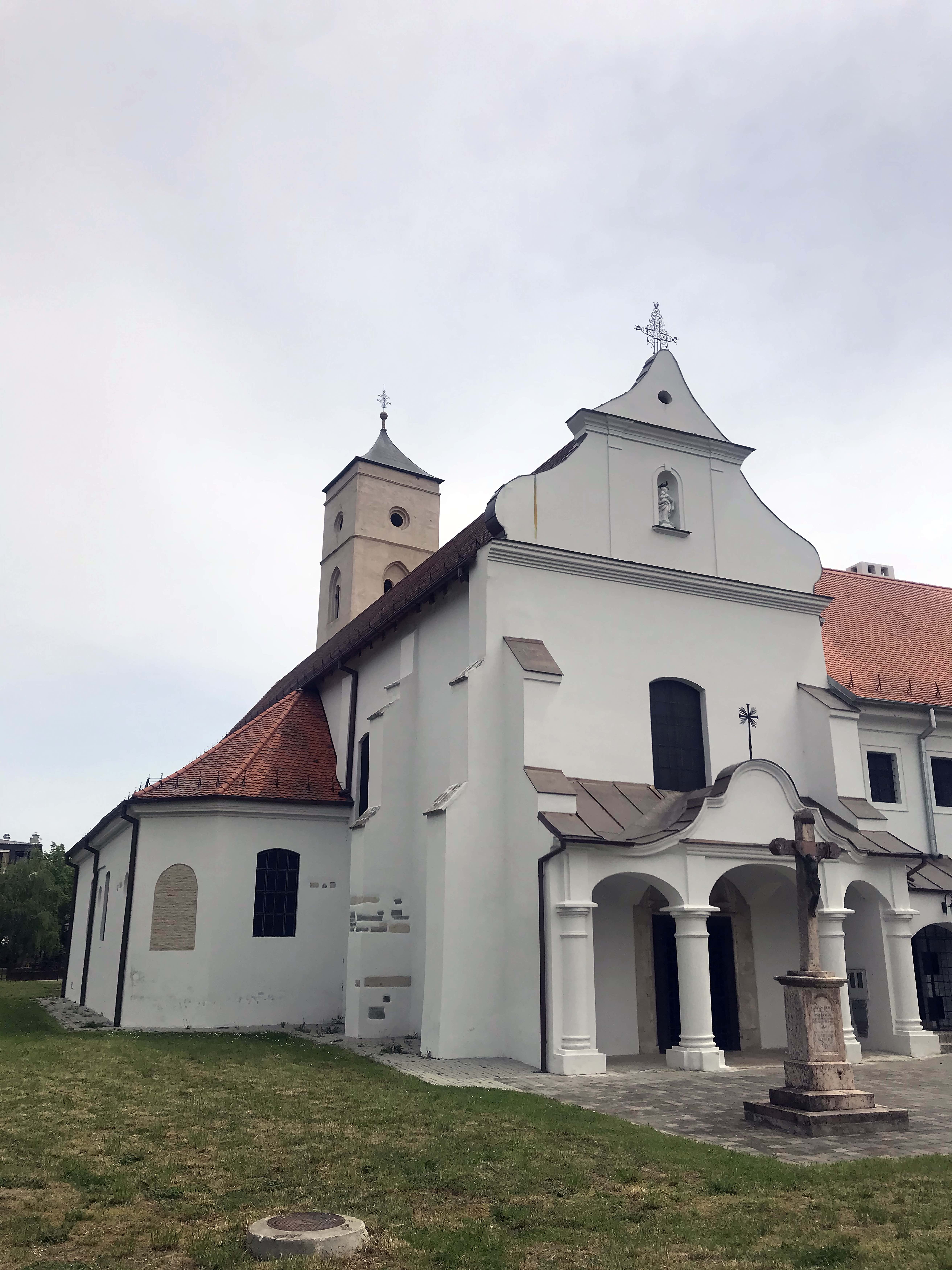 Church of the Assumption of the Blessed Virgin Mary in Bač, view from the northwest side (source: N. Piperski)