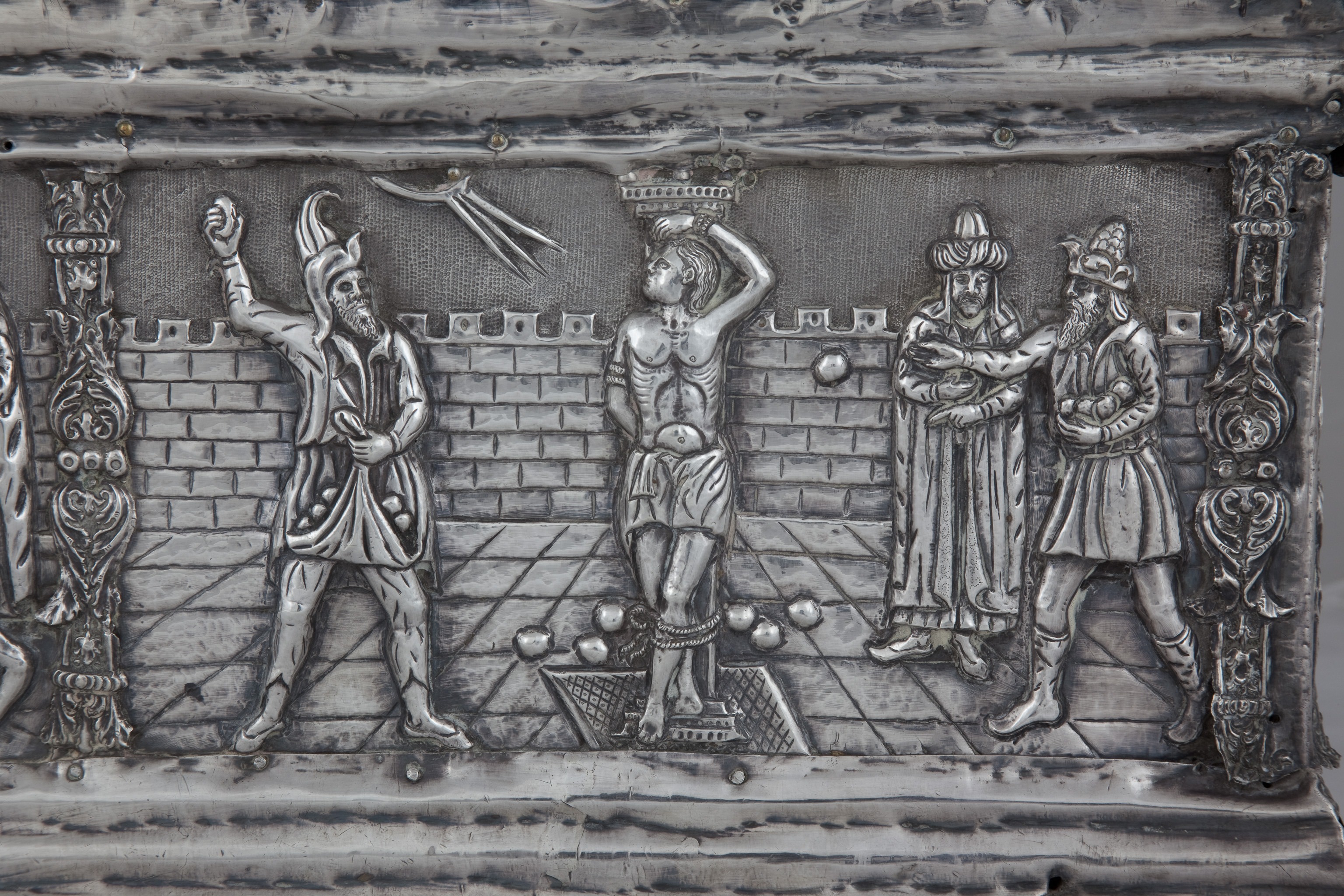 Detail of the stoning of St. Tryphon, Reliquary Casket of St. Tryphon, ca. 1539, Cathedral of St. Tryphon, Kotor (source: S. Kordić)