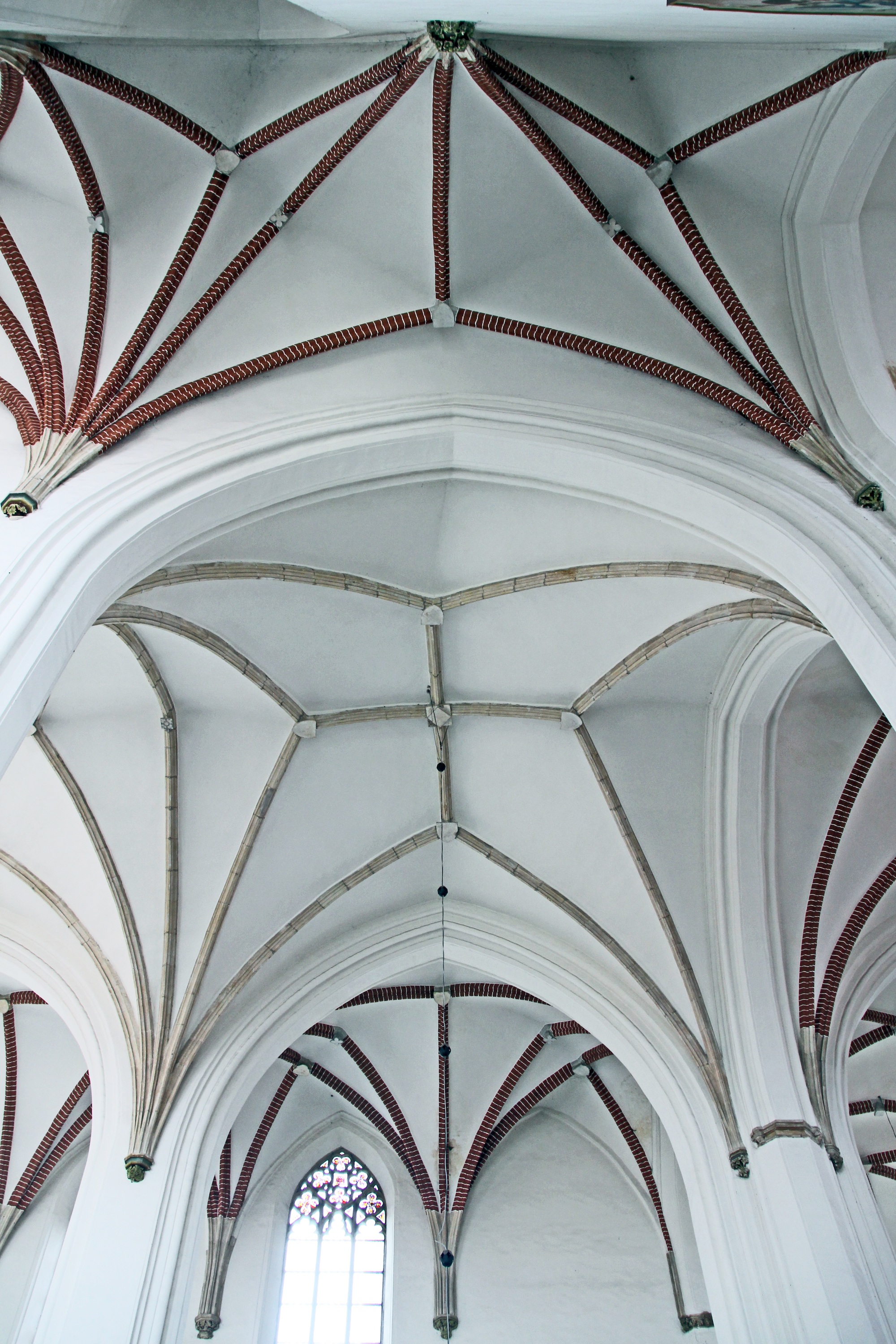 Wrocław, the Collegiate Church of the Holy Cross, vaults of the nave, c. 1380 (source: J. Adamski)
